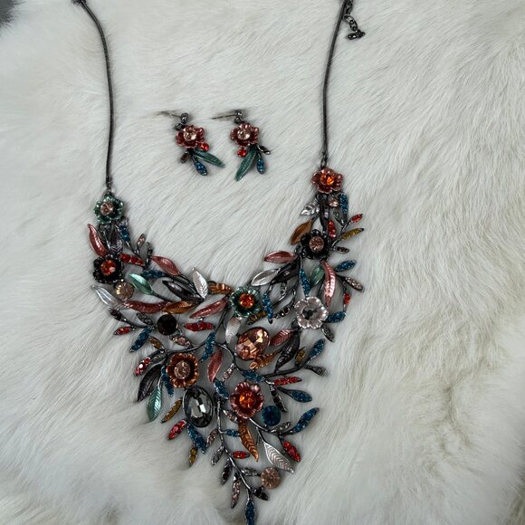 Two Piece Necklace & Earring Set - Enamel & Rhinestone Flower Necklace 16.5 - 20 - Picture 2 of 14